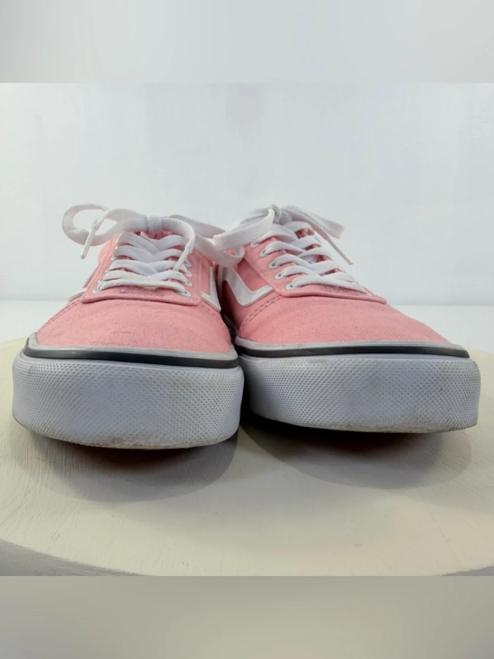 Vans‎ Women’s Pink Canvas Ward Low-Top Sneakers Skate Shoes w/ White Stripe Sz 6